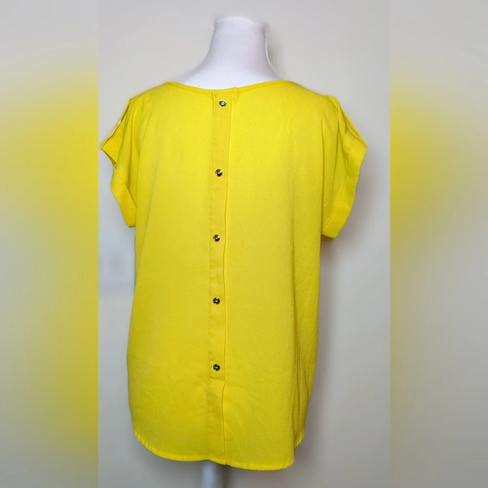 Chocolate Yellow Short Sleeve Blouse Button Back Large - Picture 5 of 8